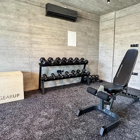 Daire Malberry Park 204 - Modern 2bedroom With Shared Heated Pool, Sauna, Gym, Jacuzzi Pafos