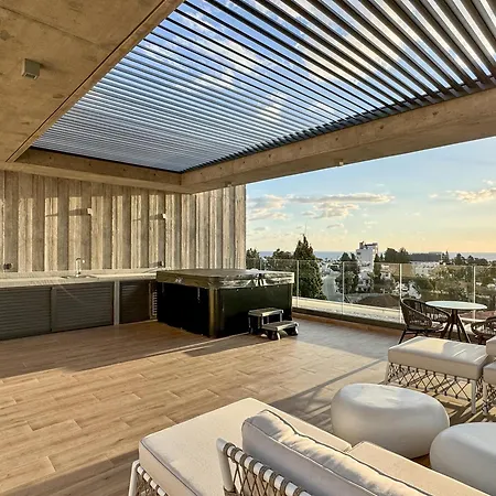 דירה Malberry Park 204 - Modern 2bedroom With Shared Heated Pool, Sauna, Gym, Jacuzzi פאפוס