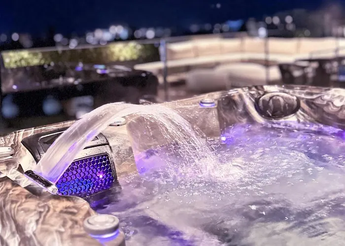 Lägenhet Malberry Park 204 - Modern 2bedroom With Shared Heated Pool, Sauna, Gym, Jacuzzi