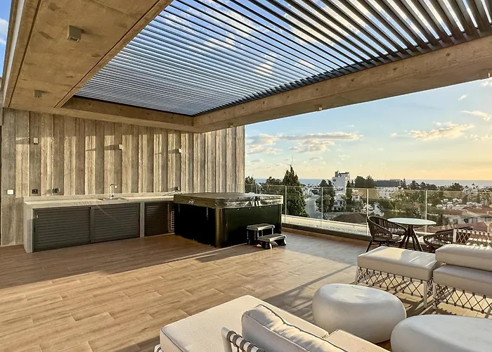 Apartamento Malberry Park 204 - Modern 2bedroom With Shared Heated Pool, Sauna, Gym, Jacuzzi Paphos